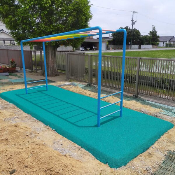 ゴムチップ舗装　ソフトグラウンド