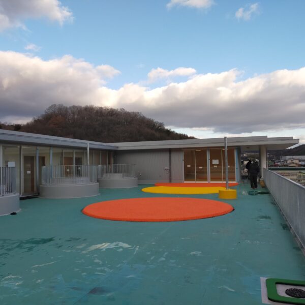 岡山市保育施設 ゴムチップ舗装