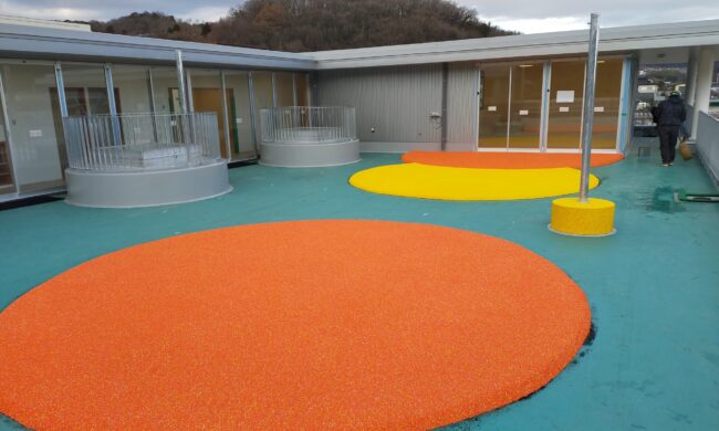 ゴムチップ舗装