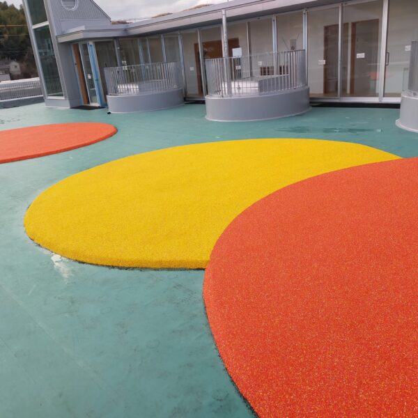 岡山市保育施設 ゴムチップ舗装