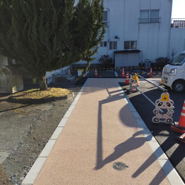 赤磐市公共施設 ゴムチップ舗装