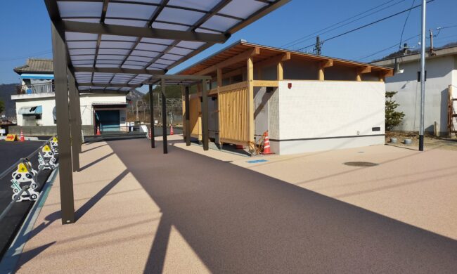 ゴムチップ舗装