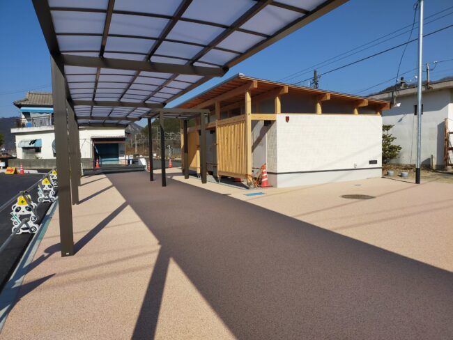 ゴムチップ舗装