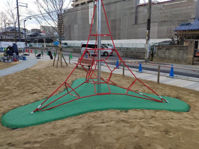 ゴムチップ舗装