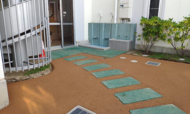 ゴムチップ舗装