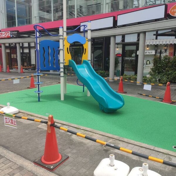 ゴムチップ舗装