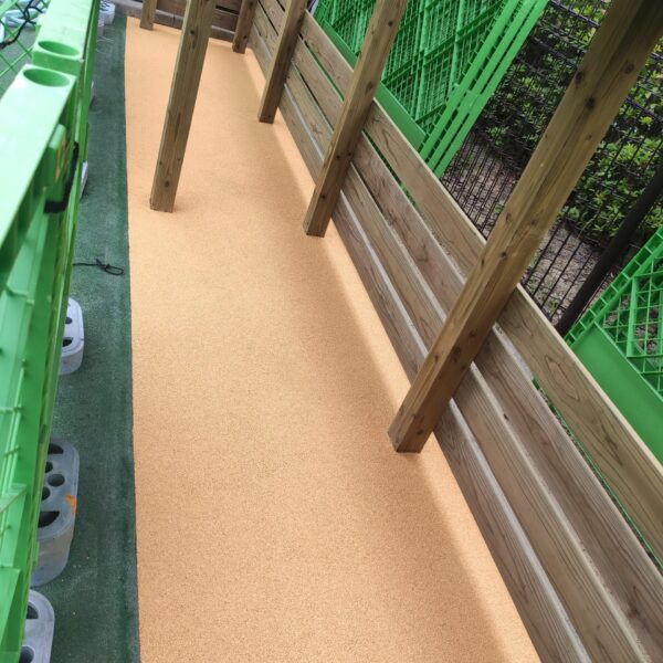 ゴムチップ舗装