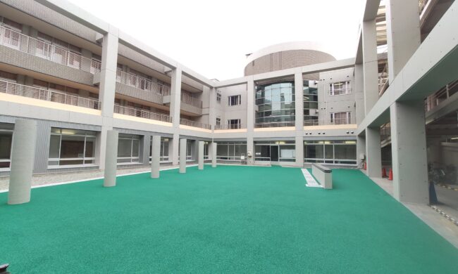 ゴムチップ舗装