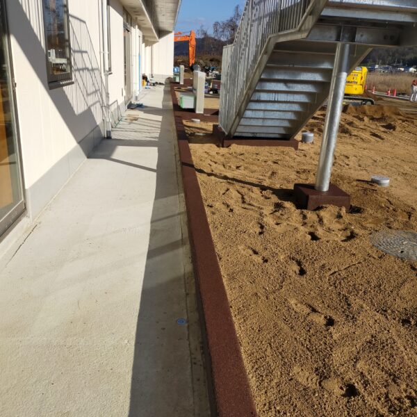 ゴムチップ舗装