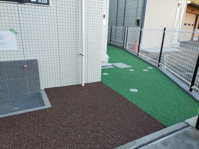 ゴムチップ舗装