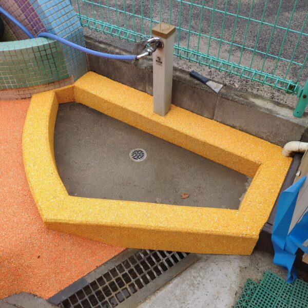 ゴムチップ舗装