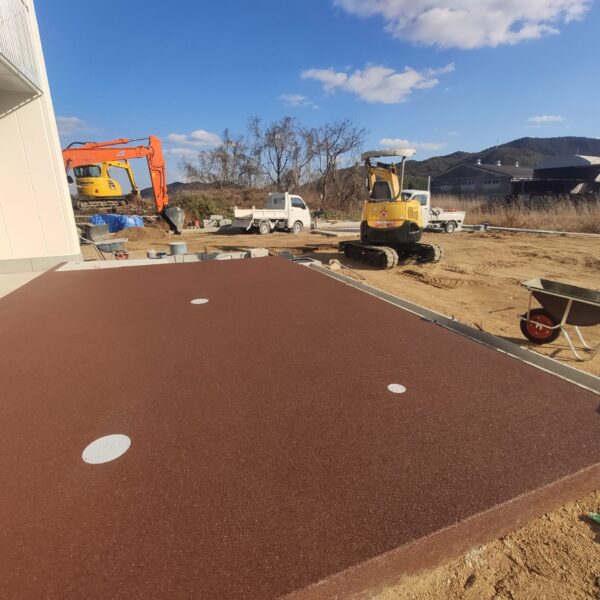 ゴムチップ舗装