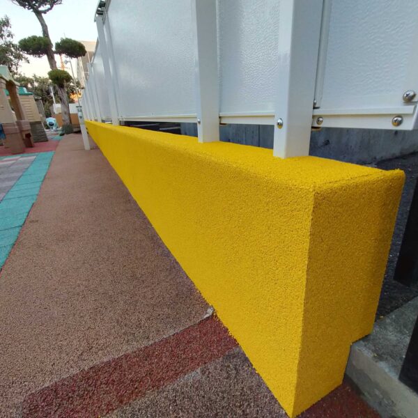 和歌山県保育施設 ゴムチップ舗装