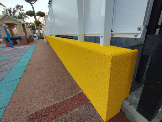 ゴムチップ舗装