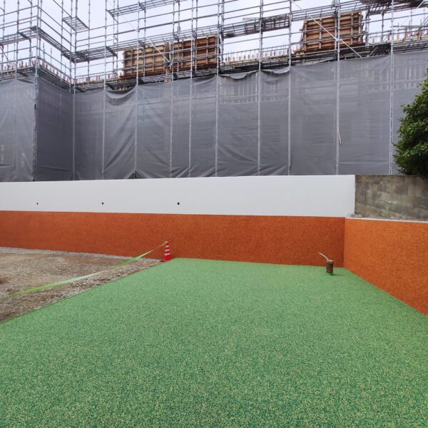 ゴムチップ舗装