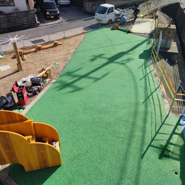 ゴムチップ舗装