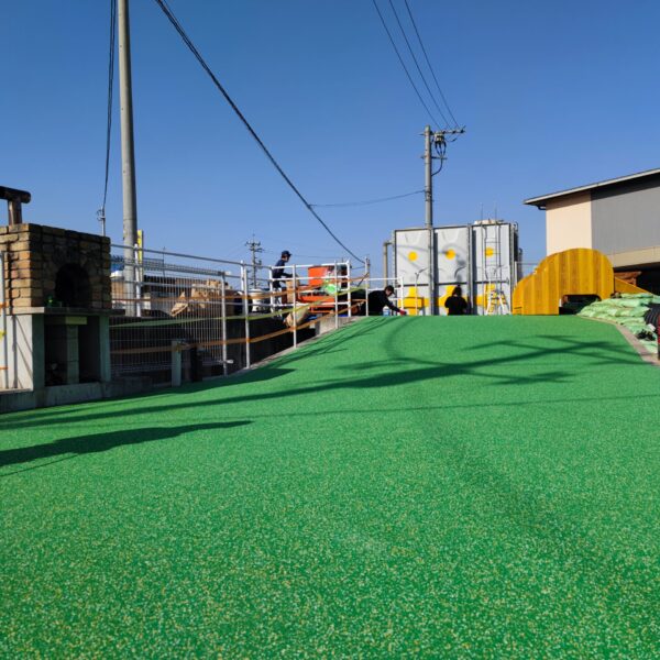 ゴムチップ舗装