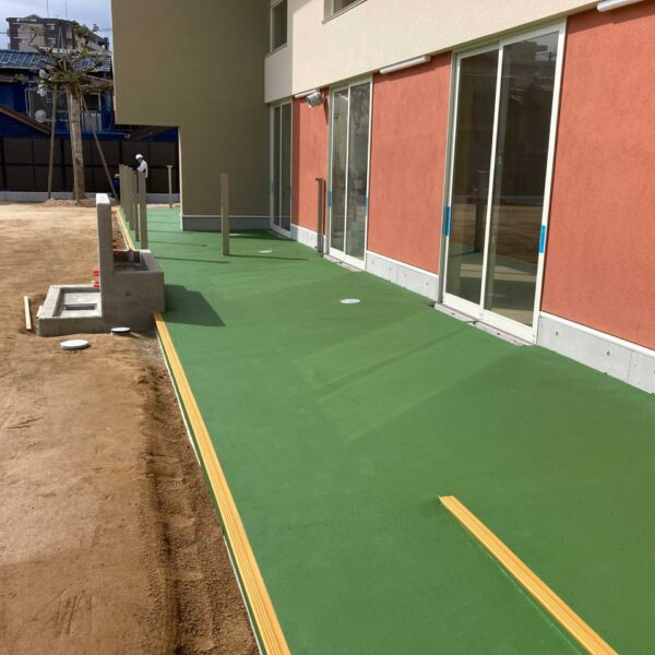 ゴムチップ舗装