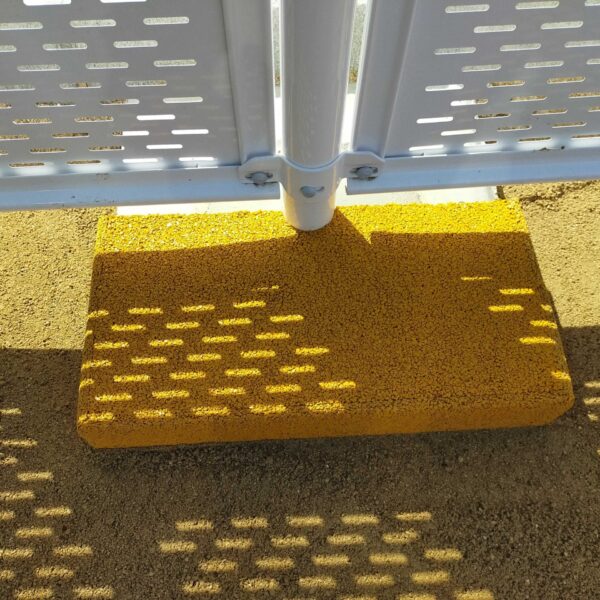 福山市社会福祉施設ブロック保護 ゴムチップ舗装