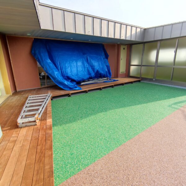 東大阪市社会福祉施設 ゴムチップ舗装