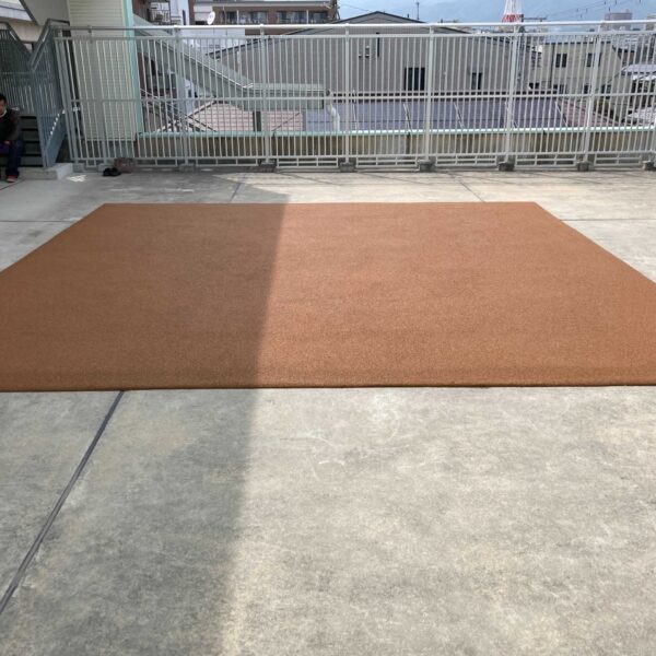 ゴムチップ舗装