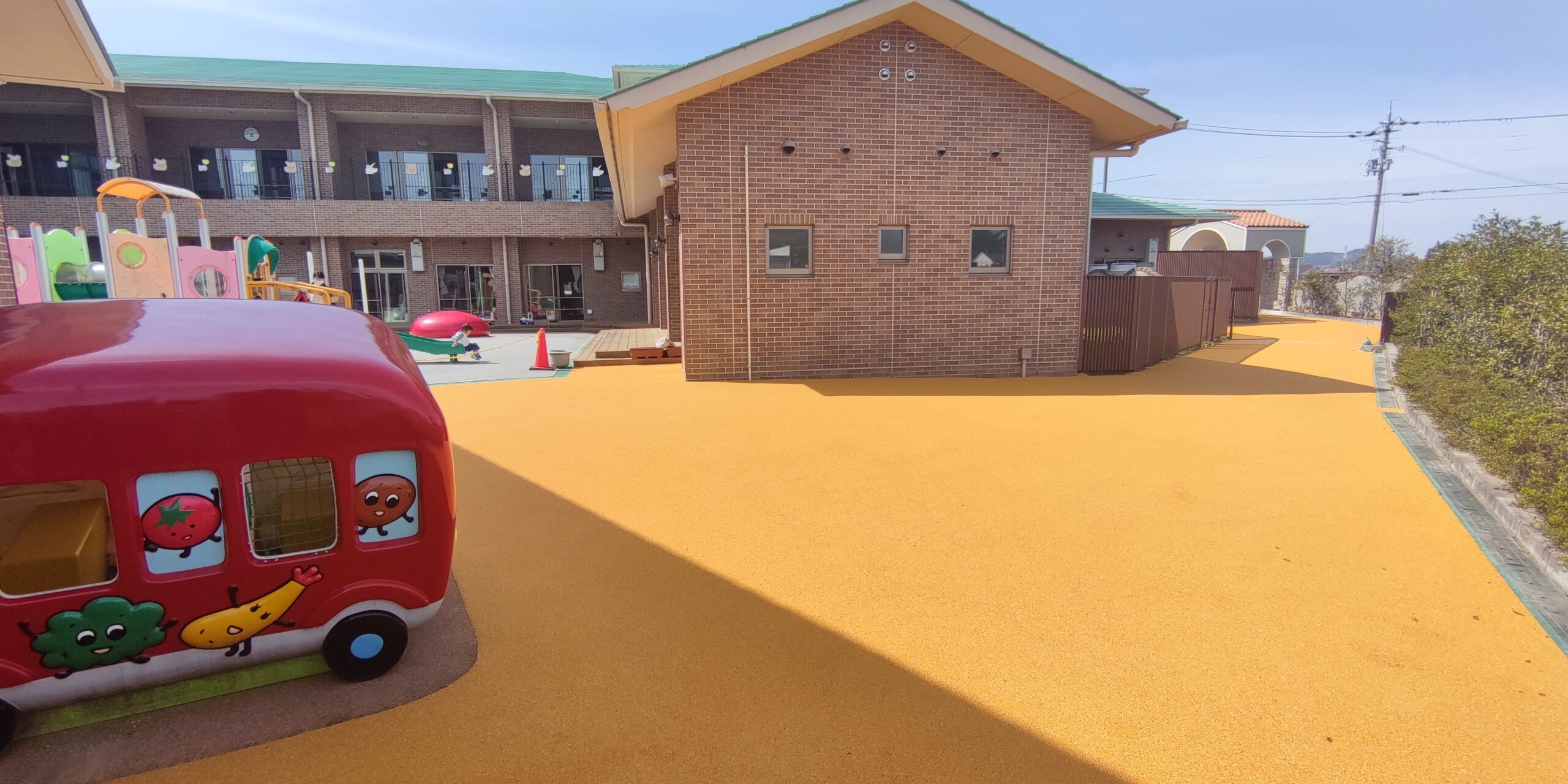 和歌山市保育施設ゴムチップ ゴムチップ舗装