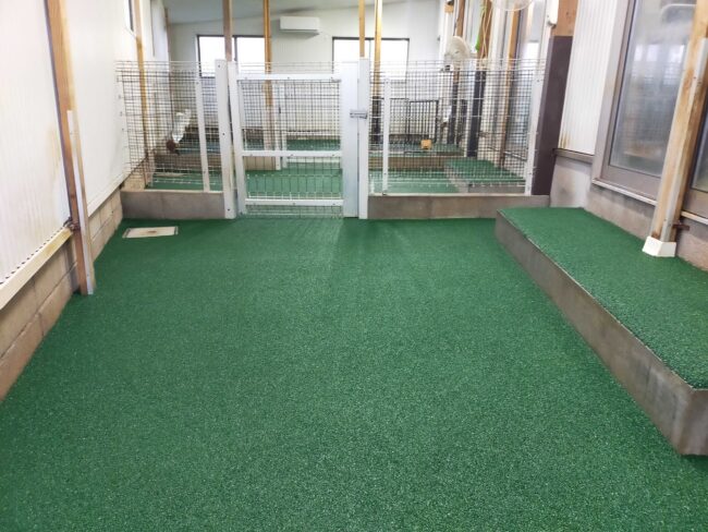 ゴムチップ舗装