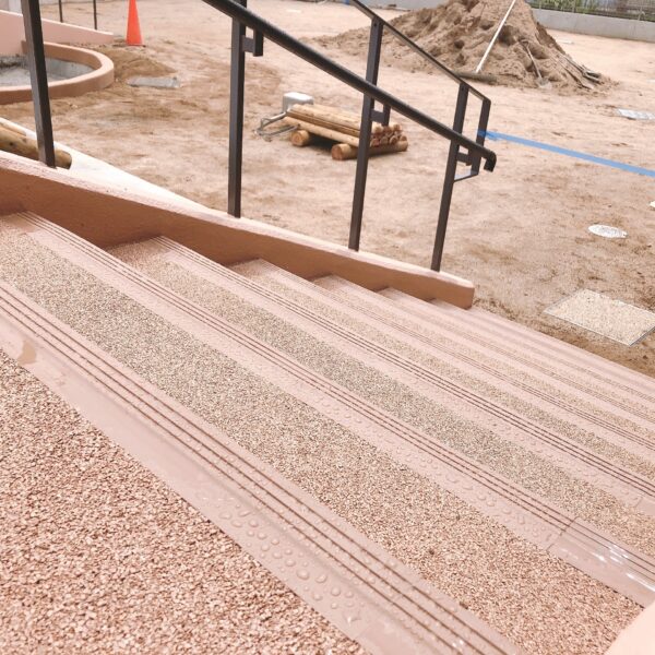 ゴムチップ舗装