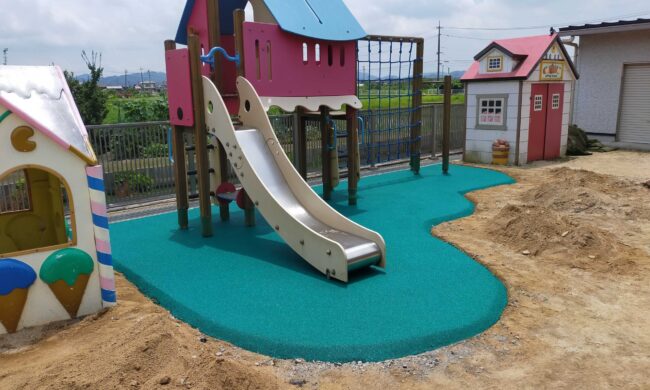 ゴムチップ舗装　ソフトグラウンド