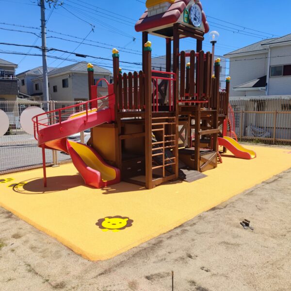 ゴムチップ舗装