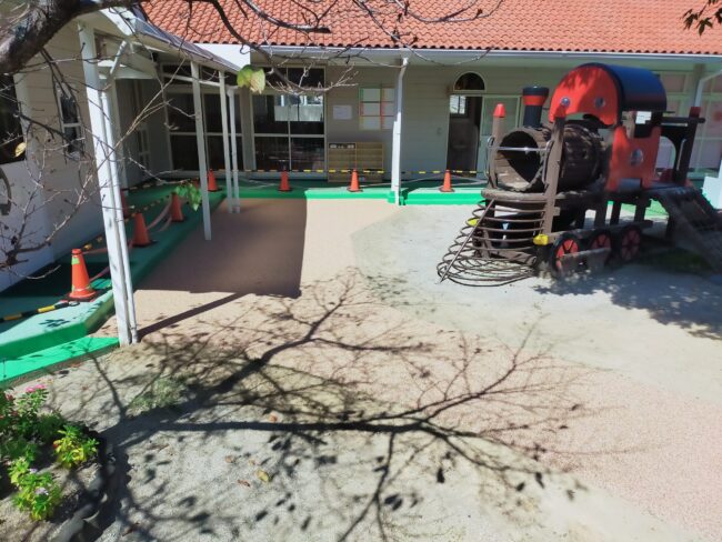 ゴムチップ舗装