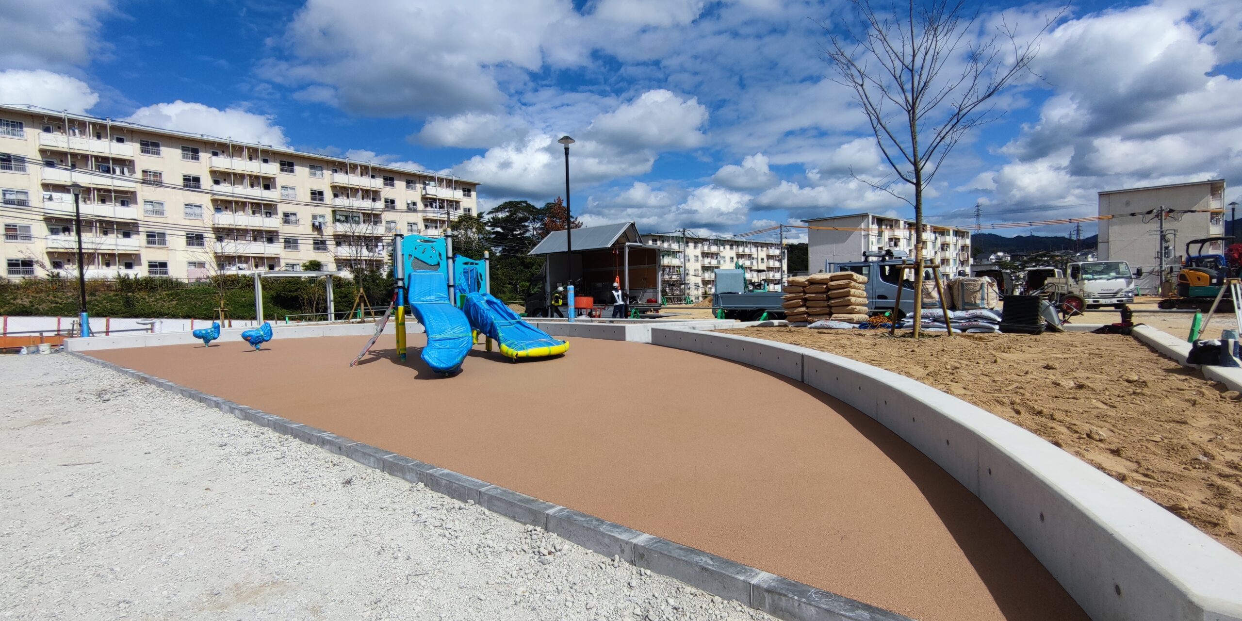 ゴムチップ舗装