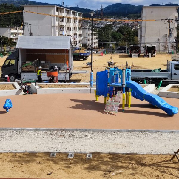 ゴムチップ舗装