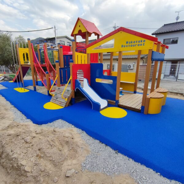 ゴムチップ舗装