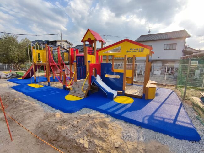 ゴムチップ舗装