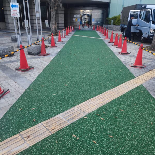 兵庫県神戸市 病院施設4 ゴムチップ舗装