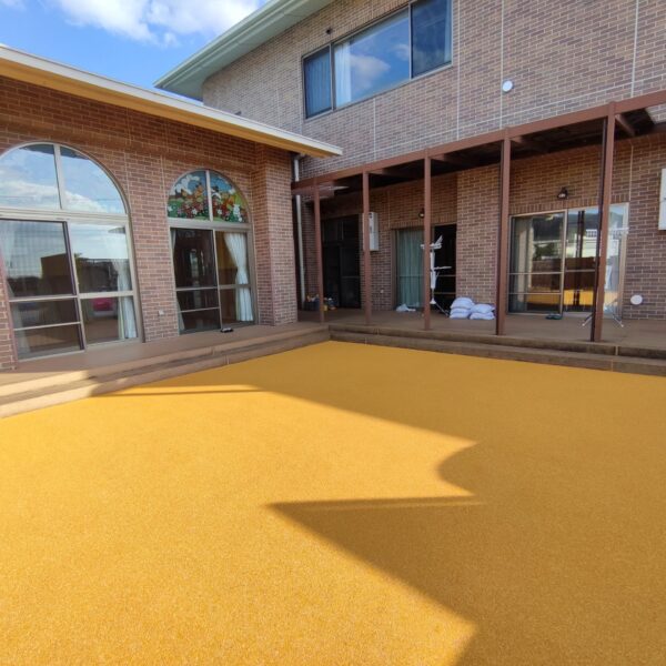 ゴムチップ舗装