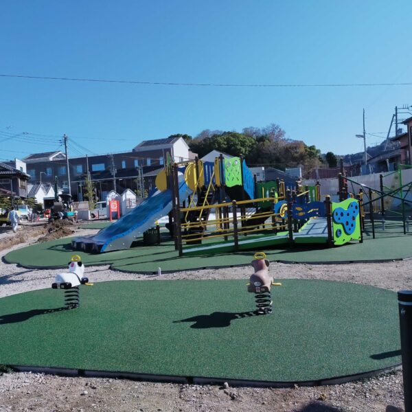 和歌山県公園25 ソフトグラウンド 砂場枠タイプ ゴムチップ舗装