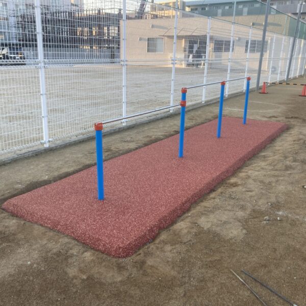ゴムチップ舗装　ソフトグラウンド