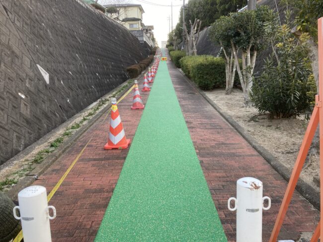 ゴムチップ舗装　ソフトグラウンド