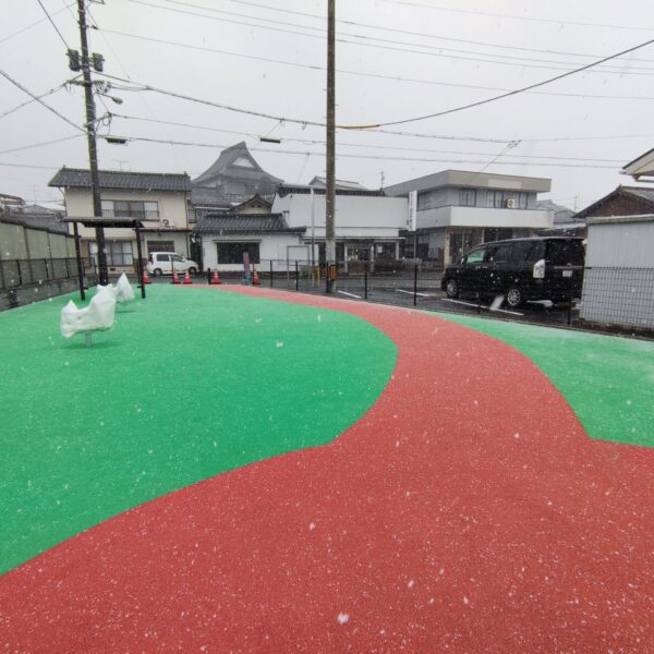 ゴムチップ舗装　ソフトグラウンド