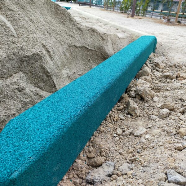 ゴムチップ舗装　ソフトグラウンド