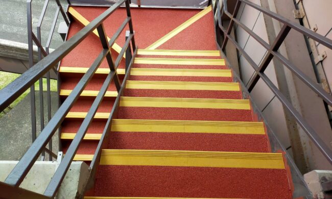 ゴムチップ舗装　ソフトグラウンド