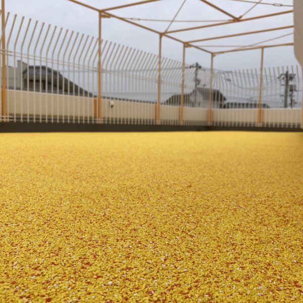 ゴムチップ舗装　ソフトグラウンド