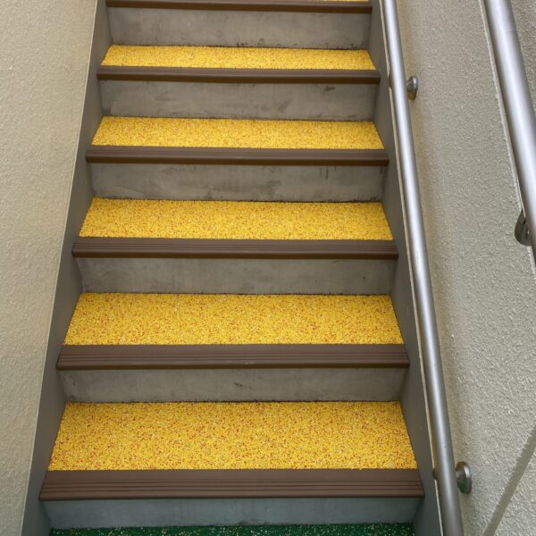 ゴムチップ舗装　ソフトグラウンド