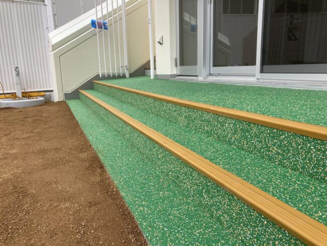 ゴムチップ舗装　ソフトグラウンド