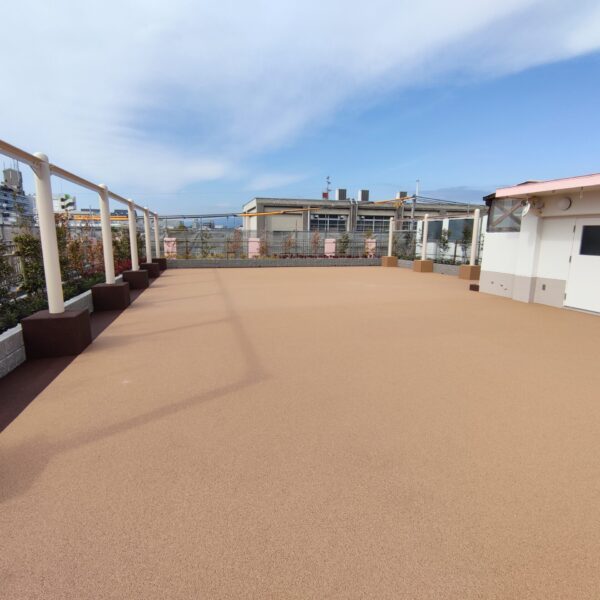 兵庫県尼崎市 保育施設 ゴムチップ舗装 ソフトグラウンド