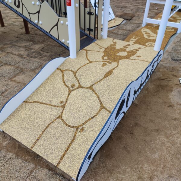 ゴムチップ舗装　ソフトグラウンド