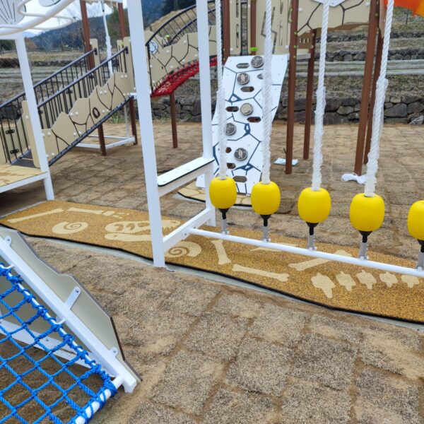 ゴムチップ舗装　ソフトグラウンド