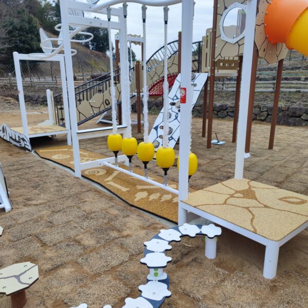 ゴムチップ舗装　ソフトグラウンド